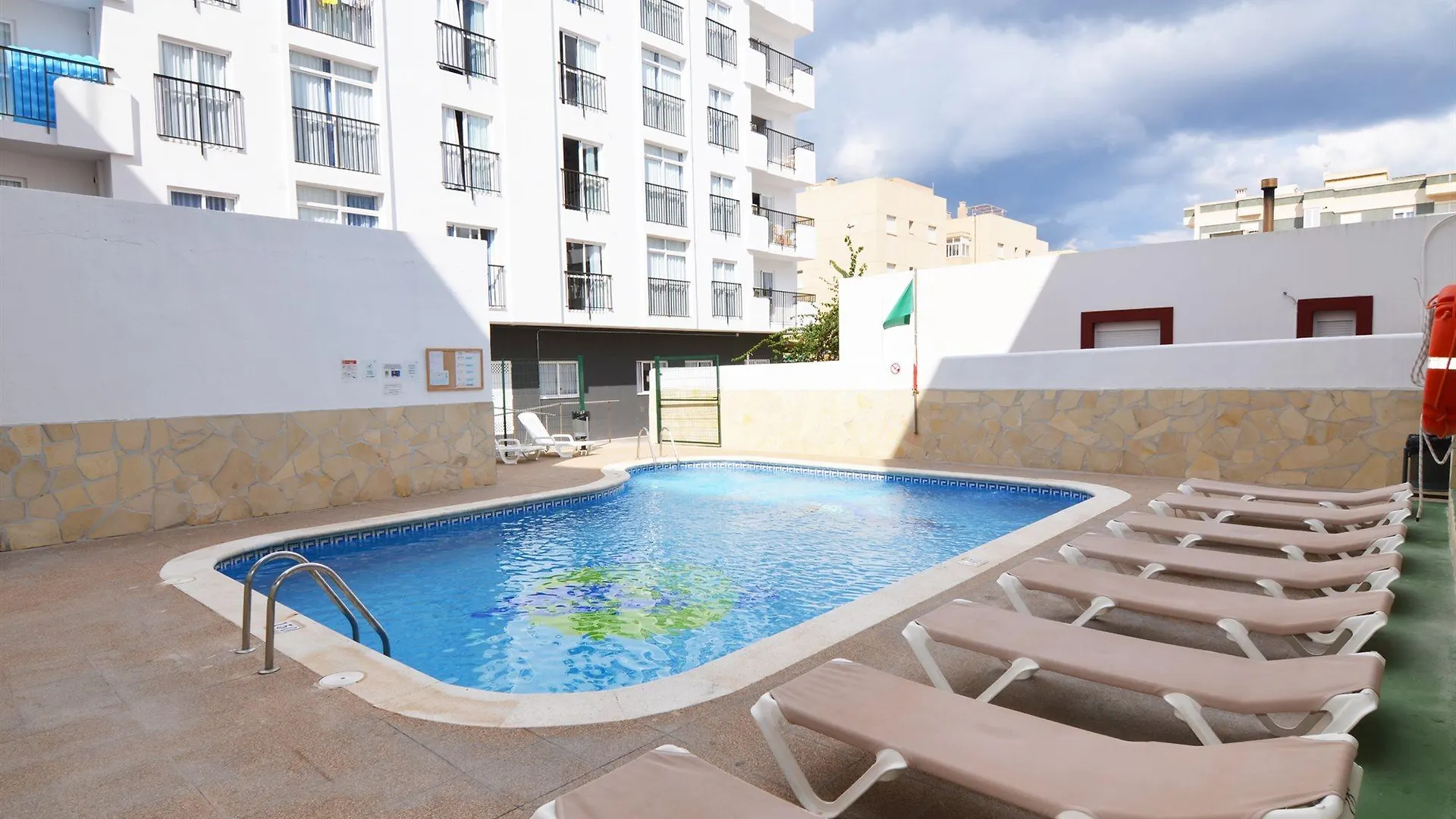Vibra Calima Apartamentos - Adults Only San Antonio Spanyolország